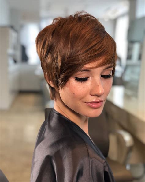  79 Stylish And Chic Long Haircuts With Short Bangs For New Style