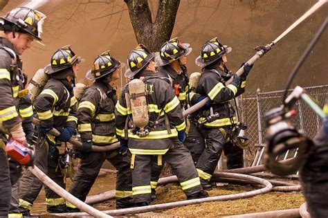 Firefighters on Long Island recruit new volunteers