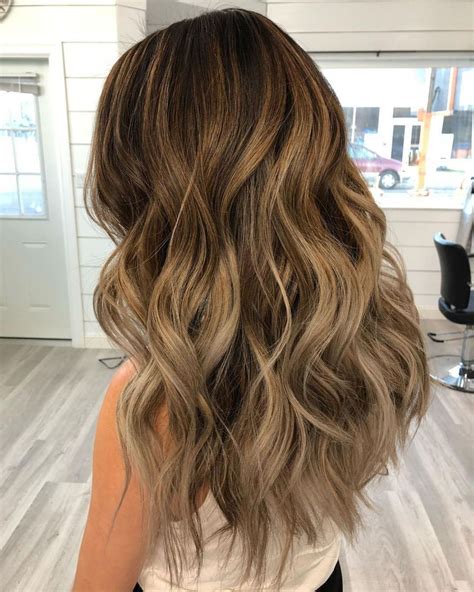 long wavy layered hair