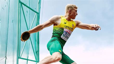 Longest Discus Throw Name