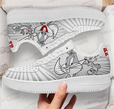 looney tunes nike shoes