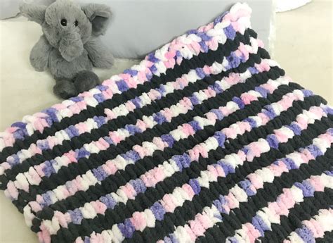 Loop It Yarn Baby Blanket