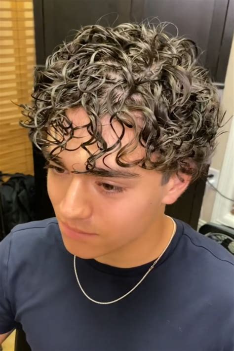 Loose Perm Men
