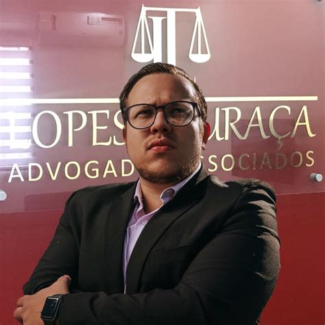 lopes e advogados associados