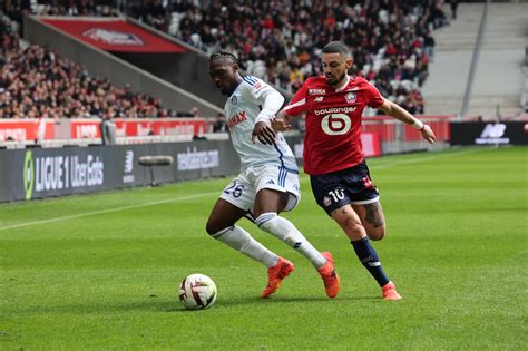 Lille vs Strasbourg: Genesio's 3-4-3 Disaster Sparks Dogues Crisis