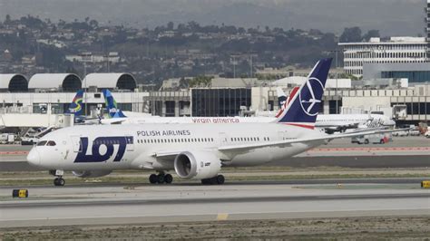 lot airlines jfk terminal