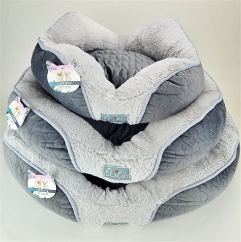 Lotus Cat Bed