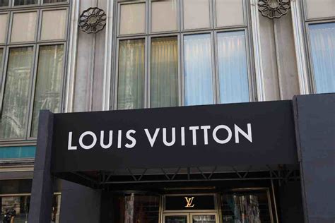 louis vuitton azienda italia