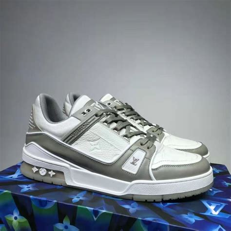 louis vuitton sneakers grey