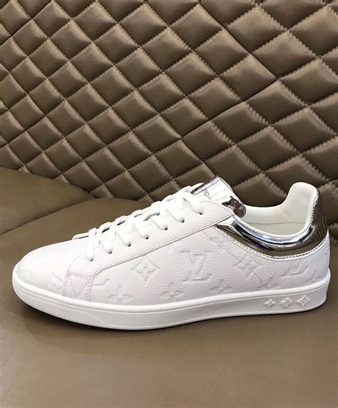 louis vuitton sneakers men white