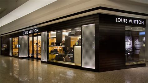 louis vuitton stores near me phone number