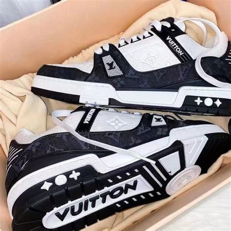 louis vuitton trainer sneaker