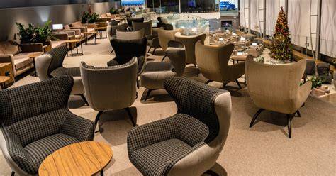 lounge access