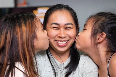 love between cheeks the