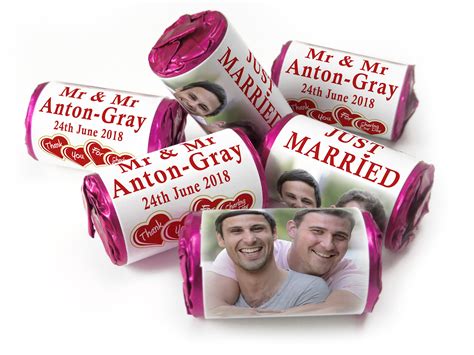love hearts sweets wedding favours