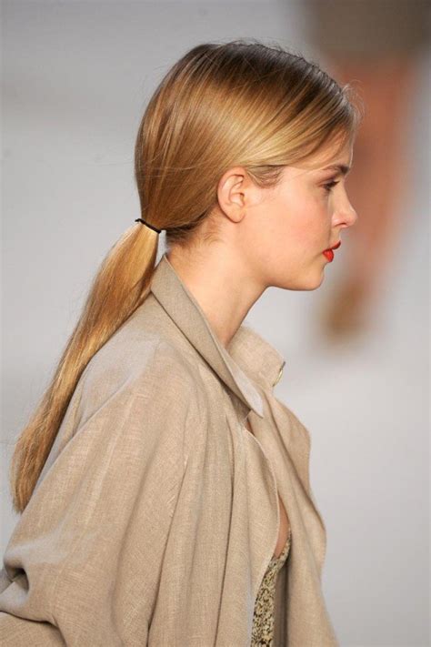 low ponytail hairstyles