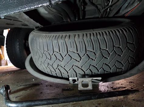 Lower Spare Tire Without Tool