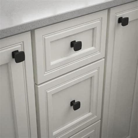 Lowes Knobs And Pulls For Kitchen Cabinets