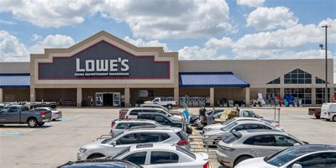 lowes opens