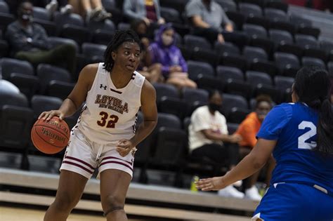 Loyola Chicago Basketball Record Men S College Basketball Ncaa