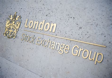 lseg share price today uk