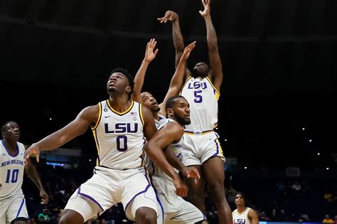 lsu men basketball score