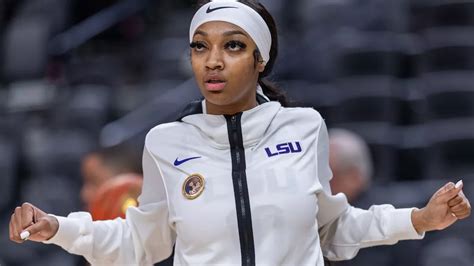 lsu women's basketball benches angel reese