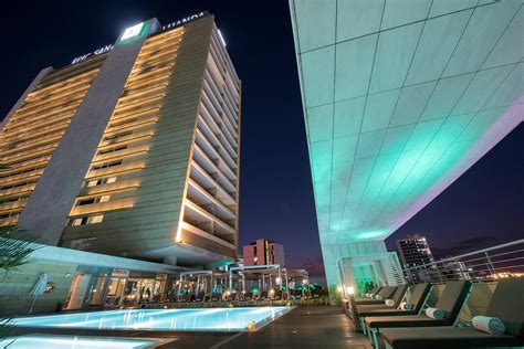 luanda angola hotels