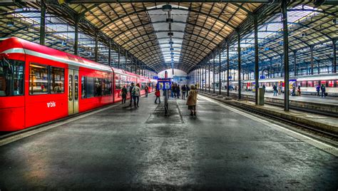 lucerne railway station switzerland