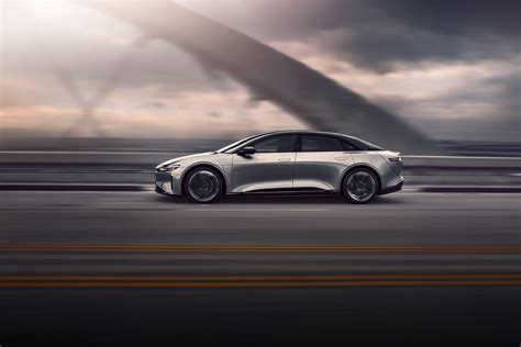 lucid air production numbers