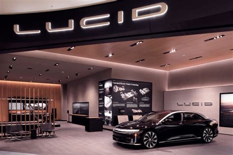 lucid car dealerships
