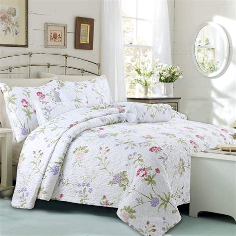 Lucie Floral Comforter Set