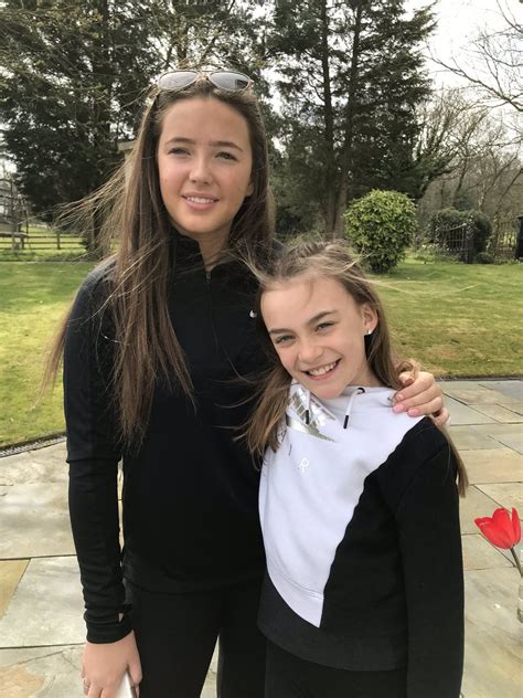 lucy thomas singer husband