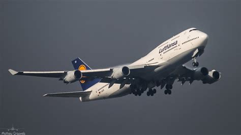 lufthansa flight lh 490