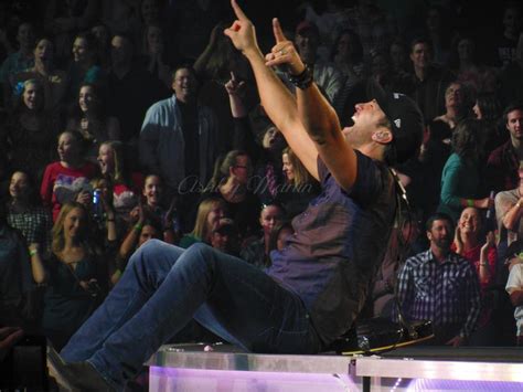 luke bryan greensboro