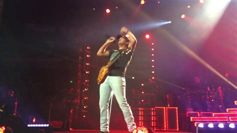 luke bryan live youtube