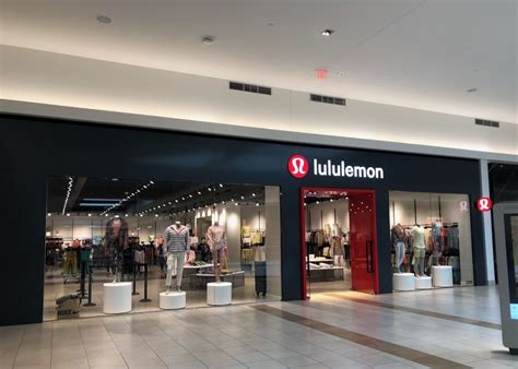 lululemon athletica outlet near me hours