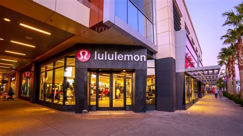 lululemon retail stores near me