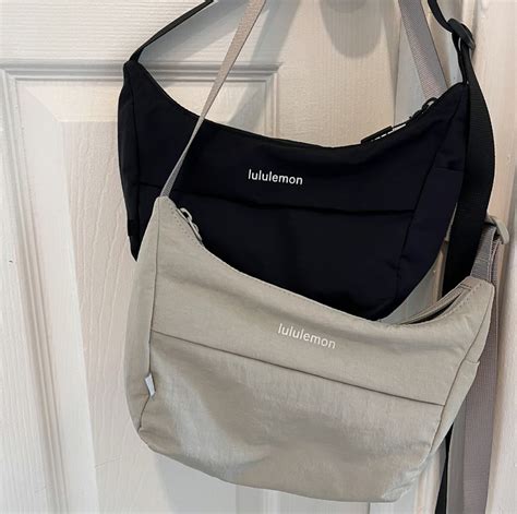 lululemon sling bag