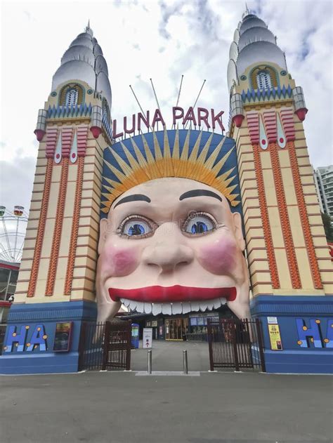 luna park amusement park australia