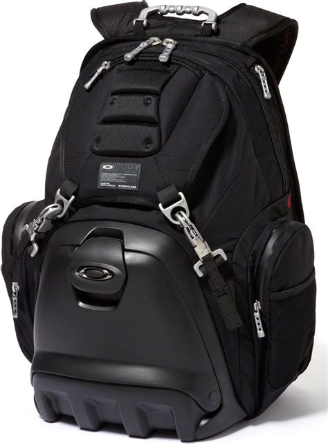 Oakley Lunch Box at Free Shipping