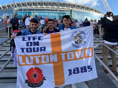 luton town fc news and fan reactions