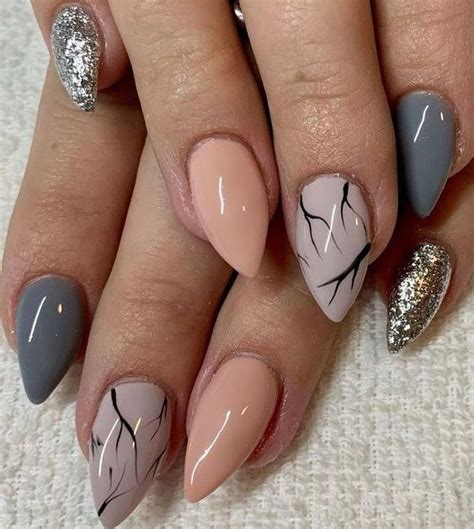 Lux Nails Mountain View