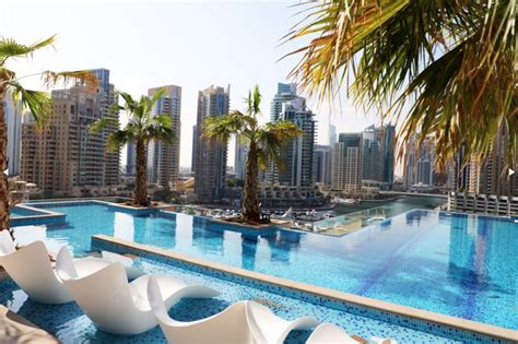 luxury apartment dubai marina