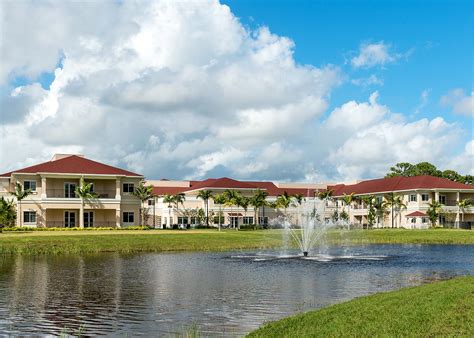 luxury assisted living communities in florida