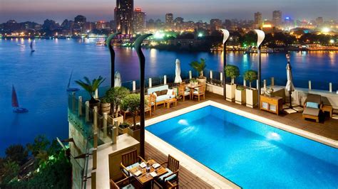 luxury hotel in cairo