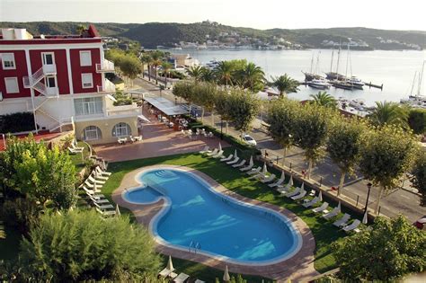 luxury hotels in mahon