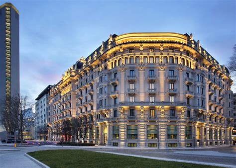 luxury hotels in milan italy