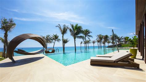 luxury resorts in vietnam