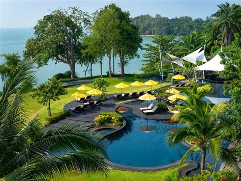 luxury thailand travel deals